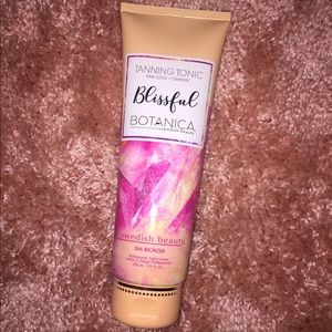 Swedish Beauty Blissful bronzer